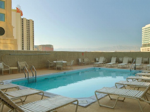 California Hotel And Casino image 2