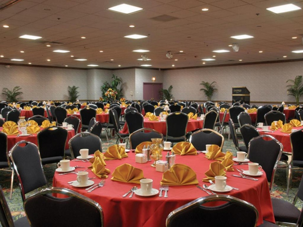 California Hotel And Casino Image 25