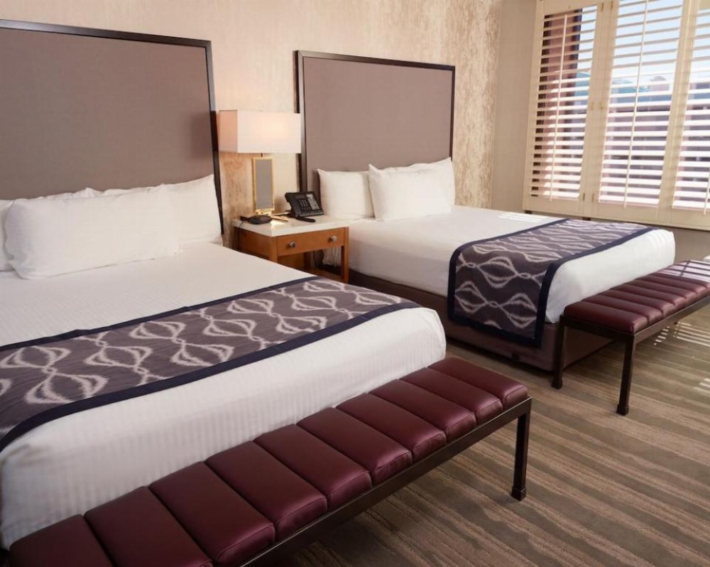 California Hotel And Casino Image 35